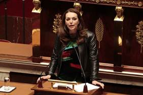 La diputada Valérie Boyer (UMP) interviene en la Asamblea francesa. | Reuters
