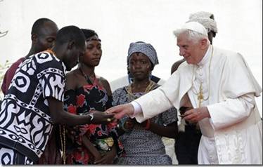 Benedicto XVI en África